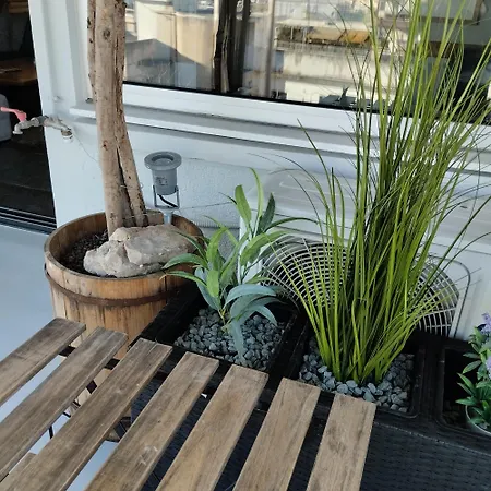 Boutique Loft Penthouse Apartment *
